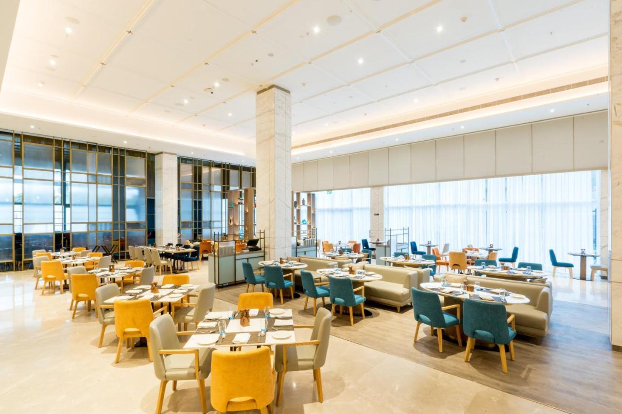 Holiday Inn Lucknow Airport By Ihg Екстер'єр фото