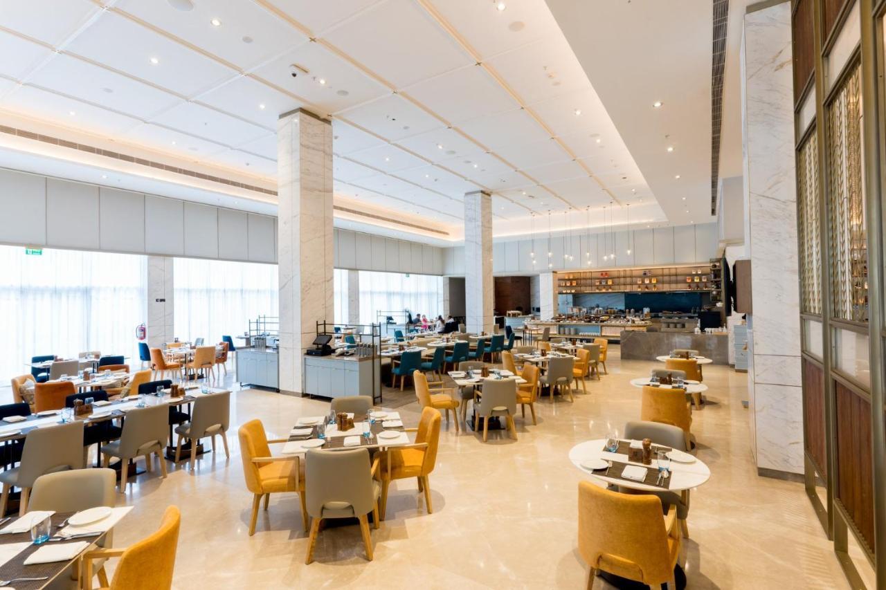 Holiday Inn Lucknow Airport By Ihg Екстер'єр фото