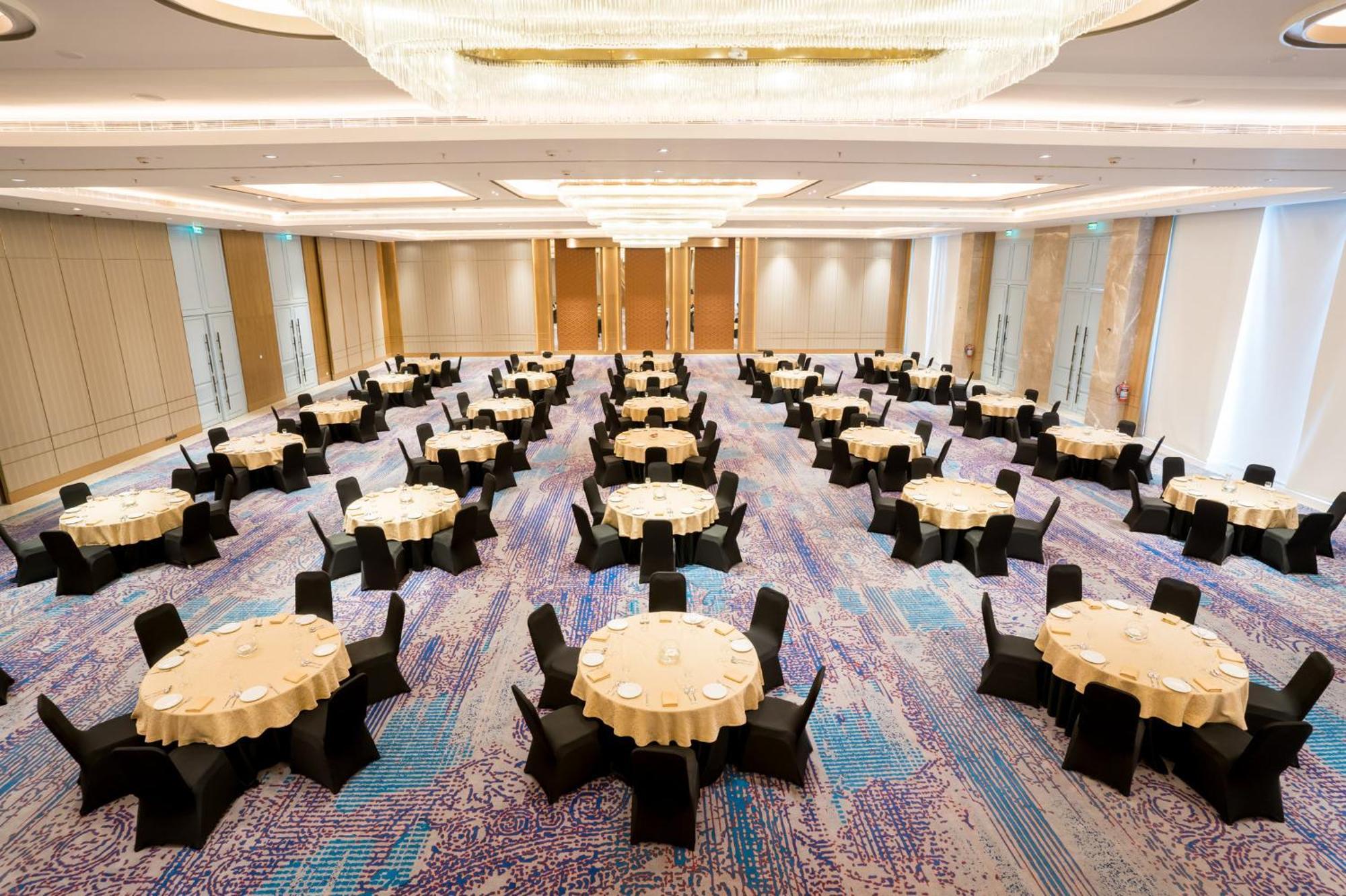 Holiday Inn Lucknow Airport By Ihg Екстер'єр фото
