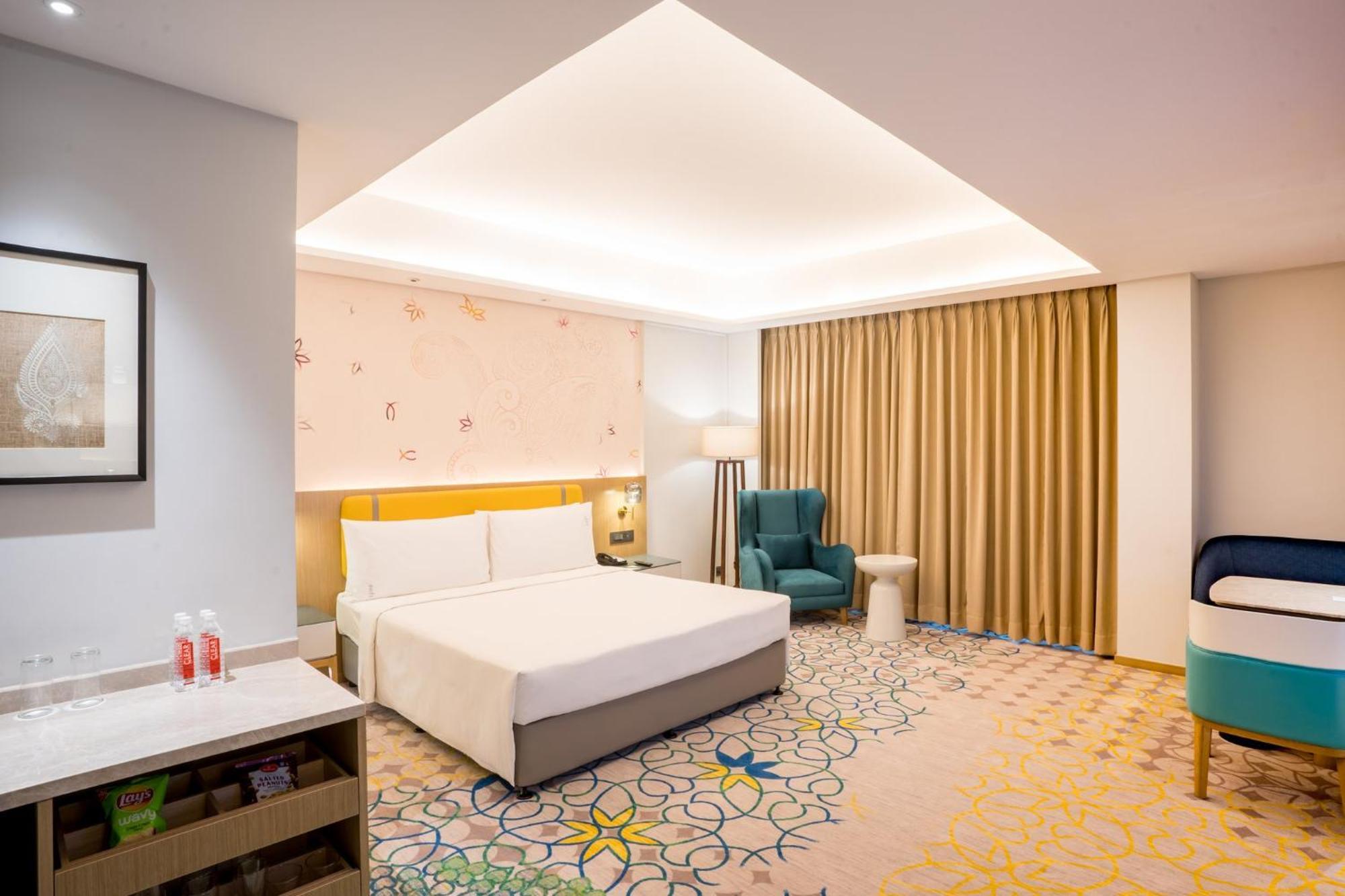 Holiday Inn Lucknow Airport By Ihg Екстер'єр фото